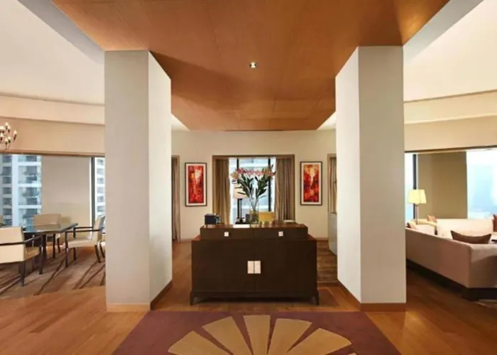 Hotel Luxury Villa Near Delhi Airport New Delhi