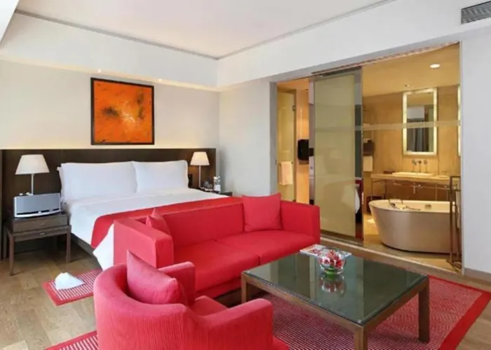 Hotel Luxury Villa Near Delhi Airport New Delhi